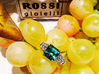 Anello Smeraldo e Diamanti